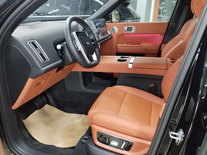 LiXiang L8 2025 2025款 Max 智能焕新版