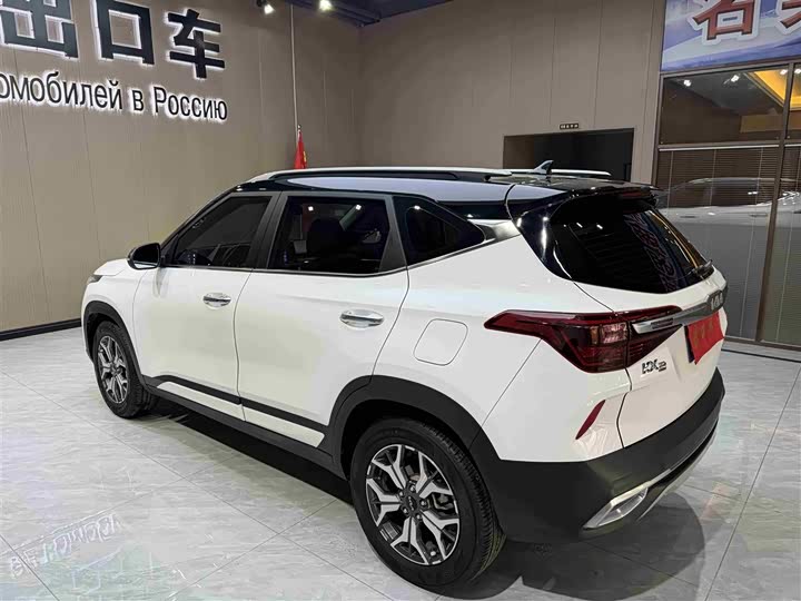 Kia KX3 2021 2021款 1.5L CVT潮流版