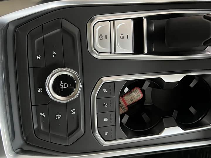 Tank 400 2025 2025款 2.0T 汽油版