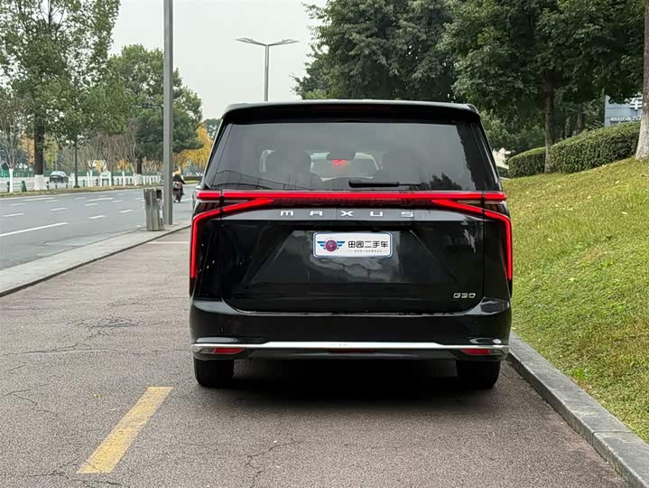 Maxus G90 2023 2023款 2.0T 星辰七座版