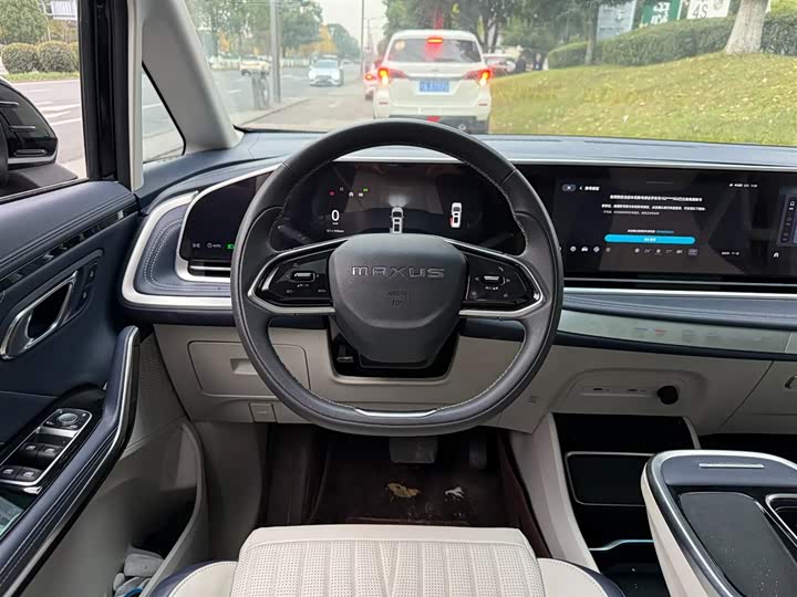 Maxus G90 2023 2023款 2.0T 星辰七座版