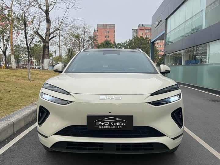 2025 BYD Sea Lion 06 Hybrid/EV