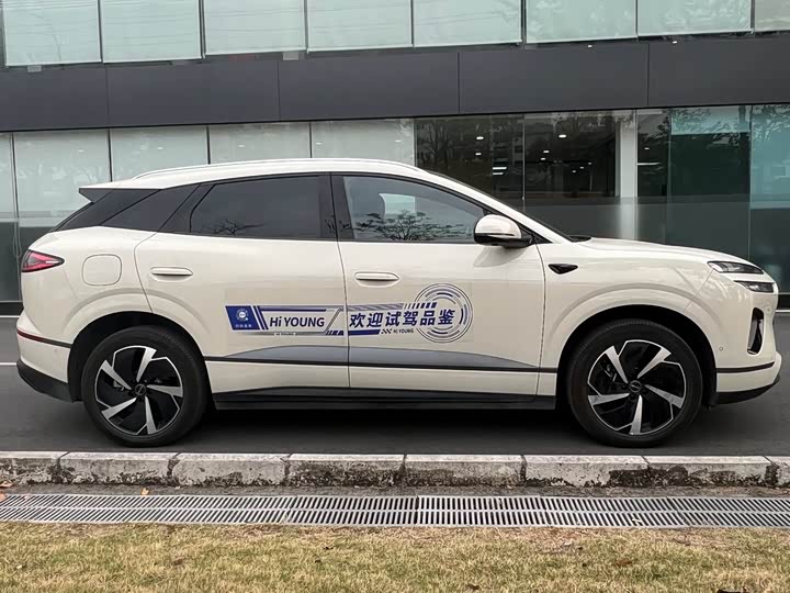 2025 BYD Sea Lion 06 Hybrid/EV