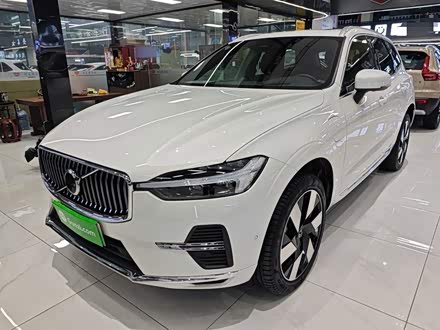 Volvo XC60 Hybrid 2025 2025款 插电式混动 长续航四驱智雅豪华版