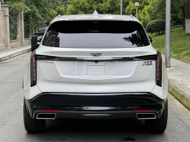 2025 Cadillac XT5