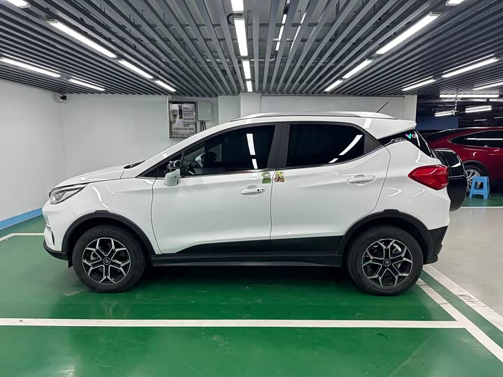 BYD Yuan Pro 2021 2021款 401KM 尊贵型