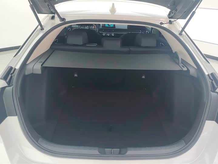 Honda Integra 2023 2023款 HATCHBACK 240TURBO CVT领潮版