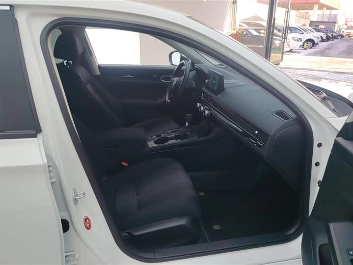 Honda Integra 2023 2023款 HATCHBACK 240TURBO CVT领潮版