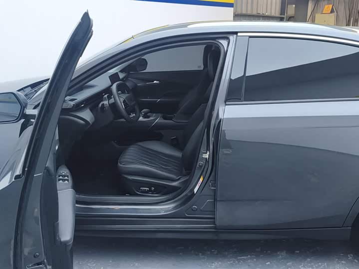 Changan Yida 2023 2023款 蓝鲸NE 1.5T GDI DCT领航型