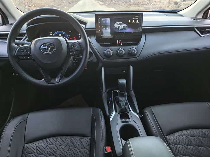 Toyota Corolla Cross 2024 2024款 2.0L 先锋版