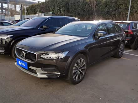 Volvo V90 2025 2025款 Cross Country B5 AWD 智远版