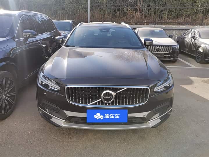 Volvo V90 2025 2025款 Cross Country B5 AWD 智远版
