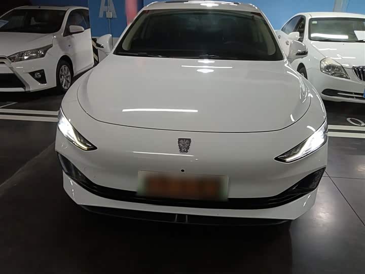 Roewe D7 2023 2023款 DMH 125km 卓越版