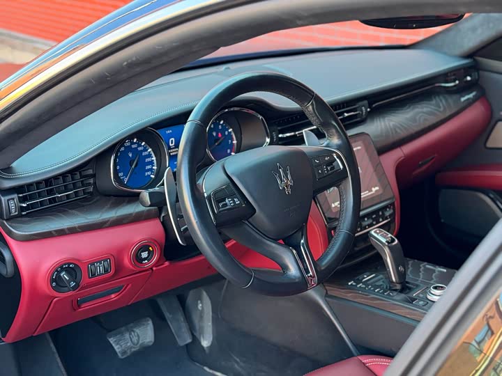 Maserati Quattroporte 2020 2020款 3.0T 杰尼亚奢享限量版