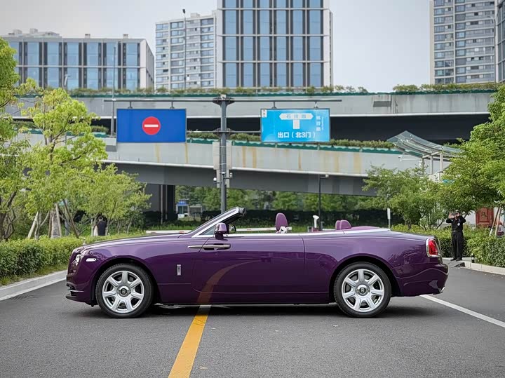 Rolls-Royce Dawn 2018 2018款 6.6T 标准型