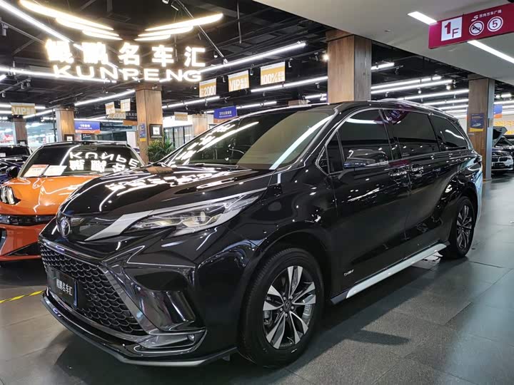 Toyota Granvia 2024 2024款 2.5L混动 尊贵PLUS四驱版