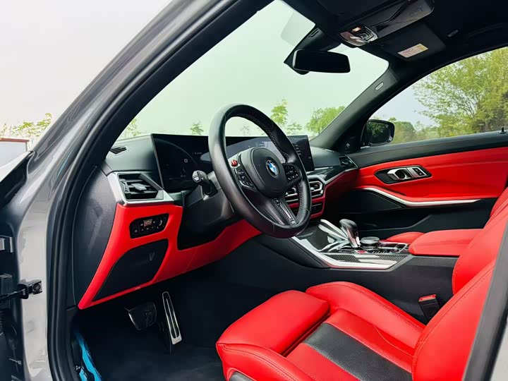 BMW M3 2023 2023款 M3四门轿车 M xDrive 雷霆版