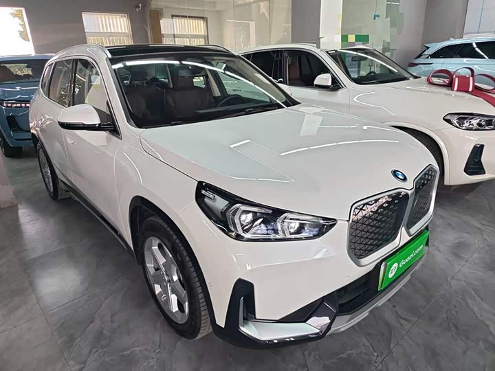 BMW iX1 2023 2023款 eDrive25L X设计套装
