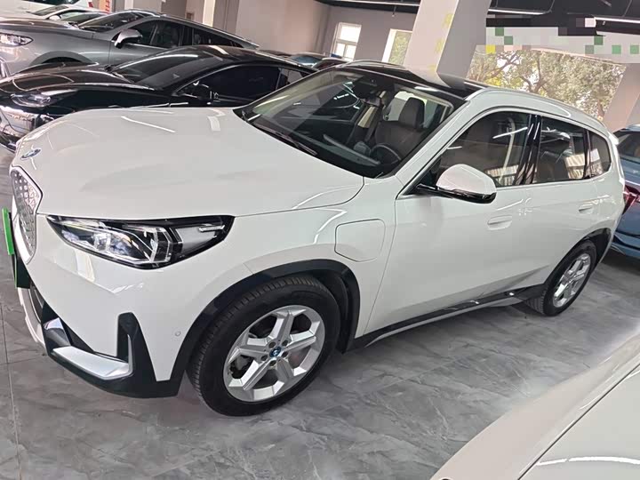 BMW iX1 2023 2023款 eDrive25L X设计套装