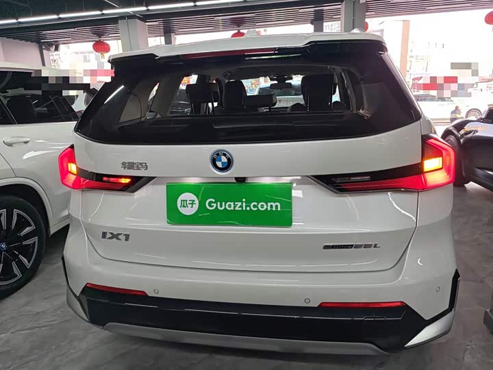 BMW iX1 2023 2023款 eDrive25L X设计套装