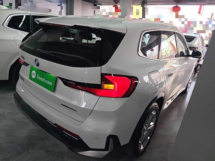 BMW iX1 2023 2023款 eDrive25L X设计套装
