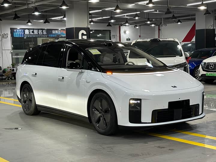 LiXiang i8 2025 2025款 标准版