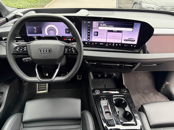 Audi Q6L e-tron 2026 2026款 首发领航版