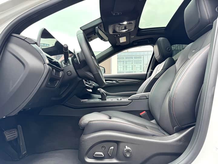 Cadillac CT5 2024 2024款 28T 铂金型