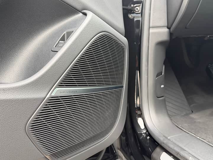 Audi Q8 2023 2023款 55 TFSI 豪华动感型