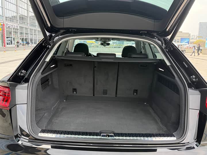 Audi Q8 2023 2023款 55 TFSI 豪华动感型