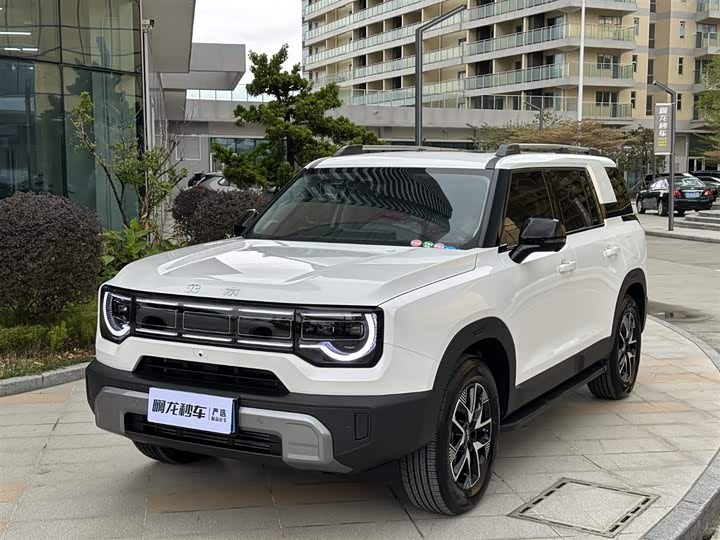 BAIC Beijing BJ30 2024 2024款 1.5T 魔核电驱标准版