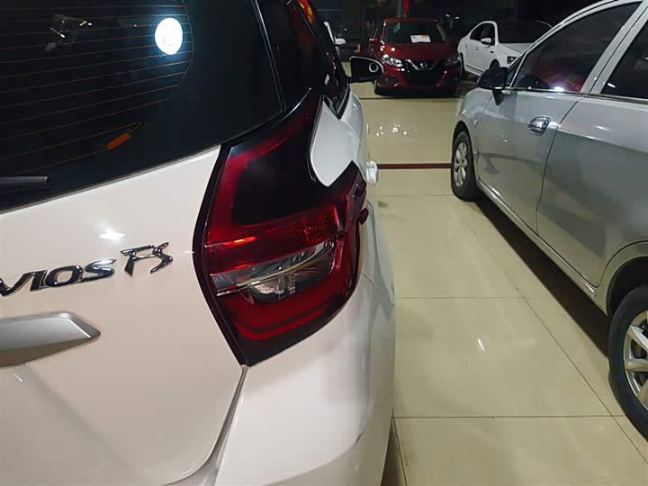 Toyota Vios FS 2021 2021款 1.5L CVT锋驰版