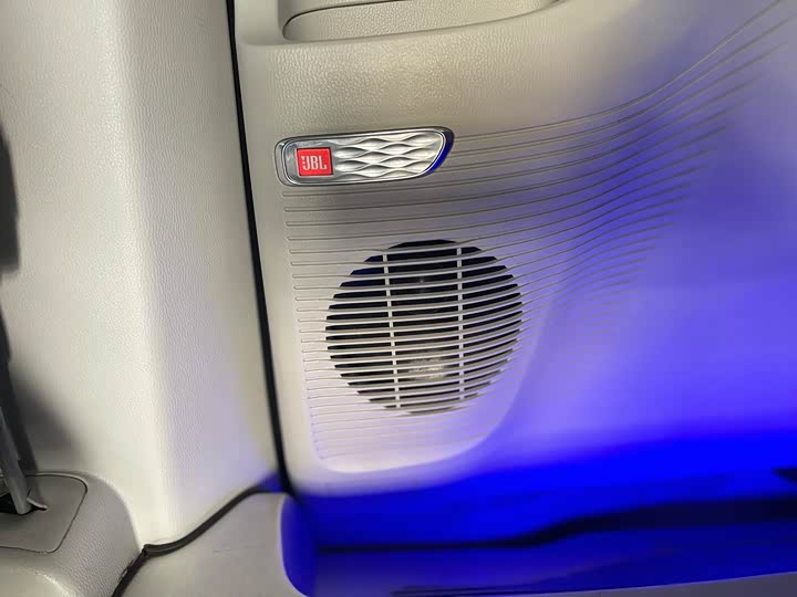 Maxus Mifa 9 2022 2022款 长续航 高山七座版