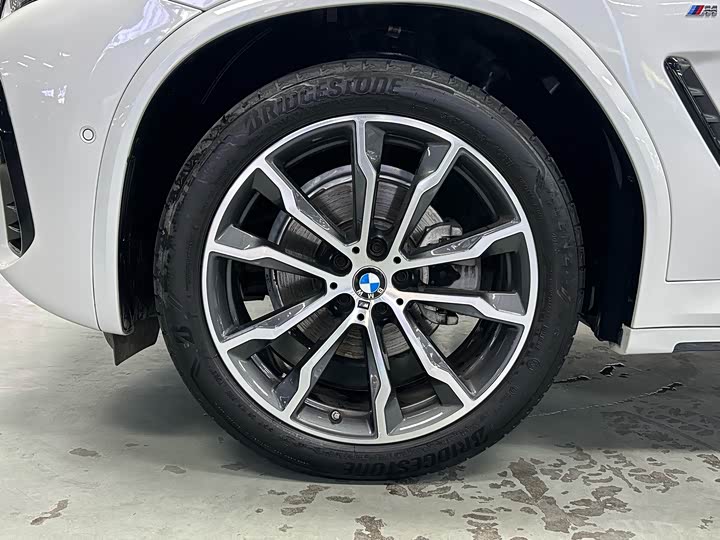 BMW X3 2023 2023款 xDrive30i 领先型 M曜夜套装