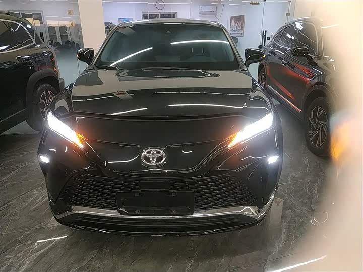 Toyota Venza 2023 2023款 2.0L CVT两驱豪华版