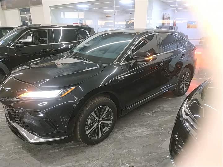 Toyota Venza 2023 2023款 2.0L CVT两驱豪华版