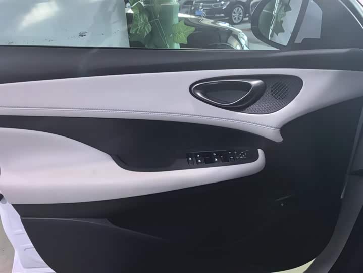 BYD Seal 05 DM-i Hybrid 2025 2025款 DM-i 智驾版 55KM豪华型