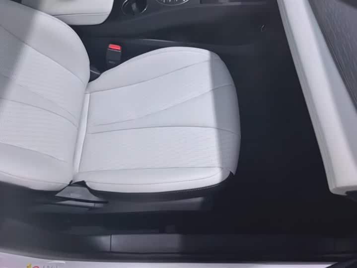 BYD Seal 05 DM-i Hybrid 2025 2025款 DM-i 智驾版 55KM豪华型