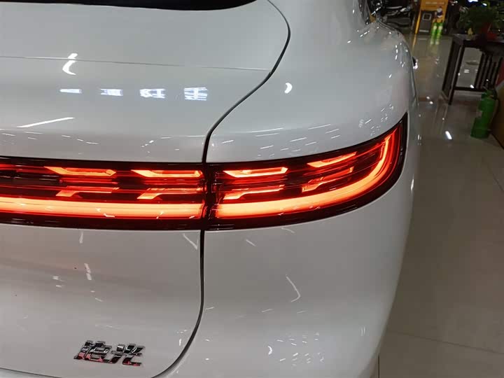 Voyah Passion 2024 2024款 PHEV 四驱超长续航行政版