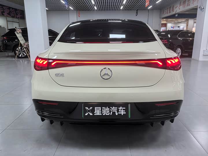 Mercedes-Benz EQE 2022 2022款 350 先型特别版