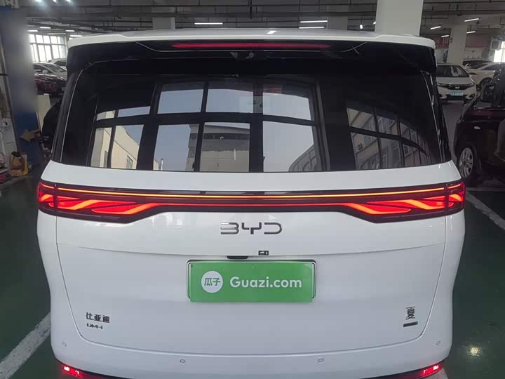 BYD Xia 2025 2025款 DM-i 1.5T 180km 卓越型