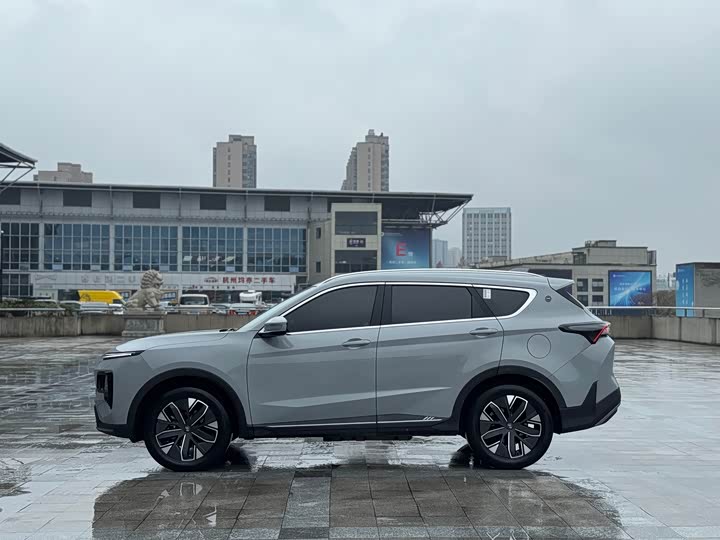 Jetour Shanhai L7 2024 2024款 1.5T 120km MAX+ 5座