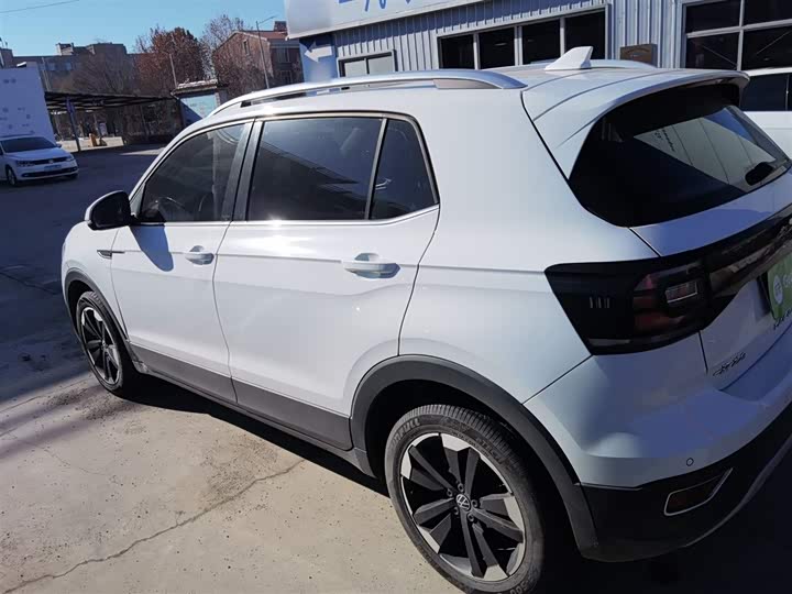 Volkswagen Tacqua 2023 2023款 200TSI DSG 悦智联版