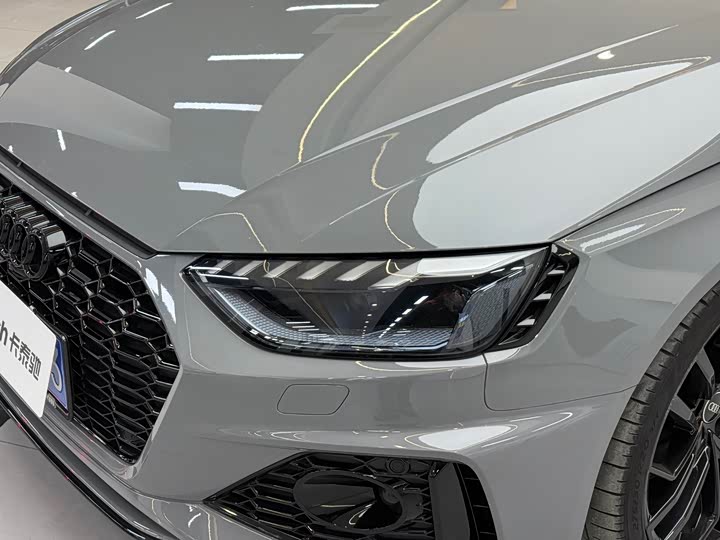 Audi RS 4 2022 2022款 RS4 Avant 黑曜版