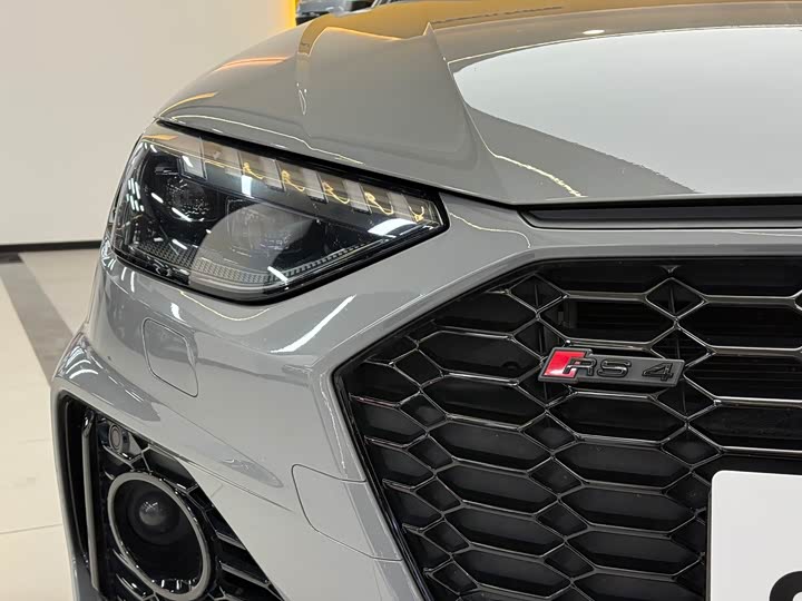 Audi RS 4 2022 2022款 RS4 Avant 黑曜版