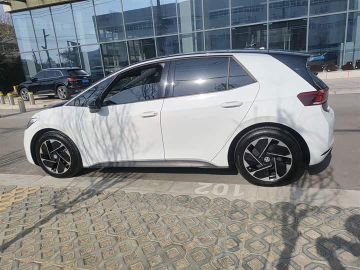 Volkswagen ID.3 2025 2025款 聪明款 出众版