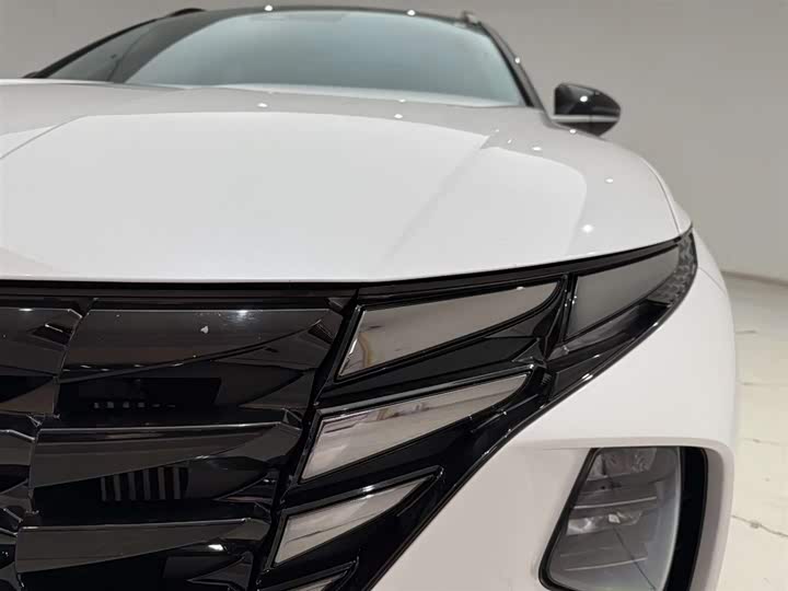 Hyundai Tucson L 2023 2023款 途胜L 1.5T 自动两驱LUX尊贵版