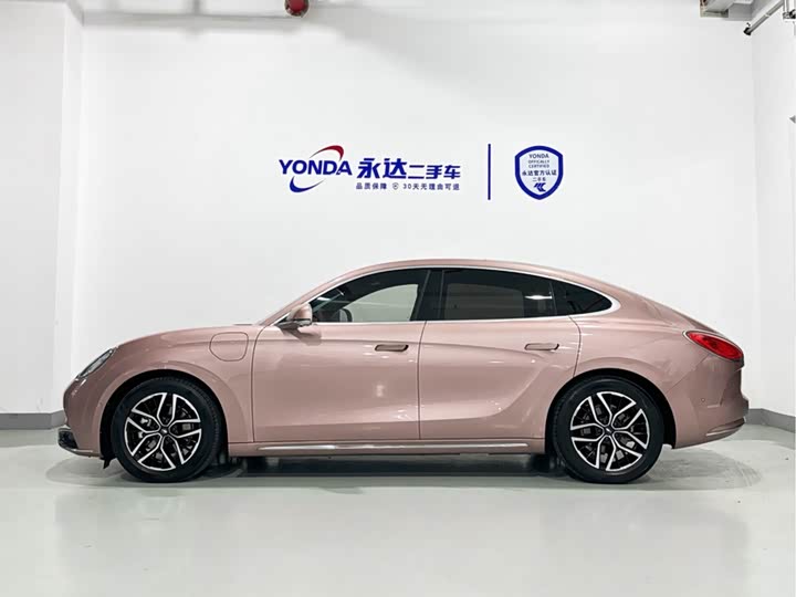 Ora Lightning Cat (07) 2022 2022款 555km 尊贵版