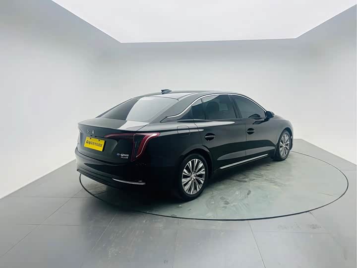 Hongqi E-QM5 2024 2024款 610km PLUS