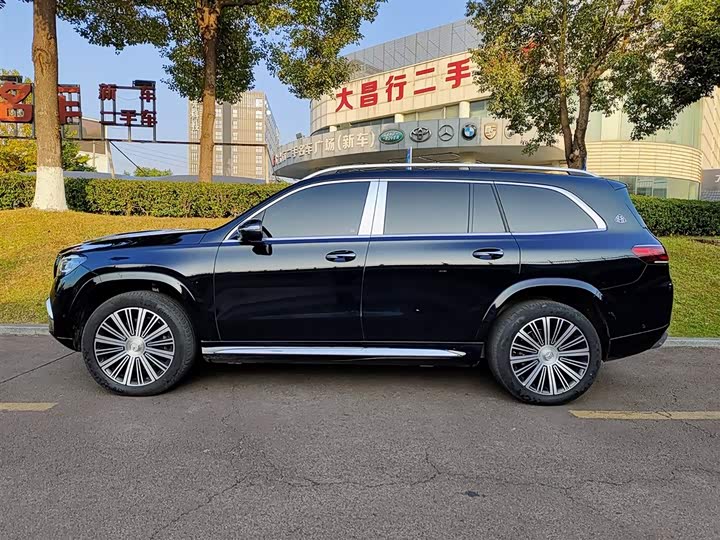 Mercedes-Benz Maybach GLS 2022 2022款 GLS 600 4MATIC 礼乐版